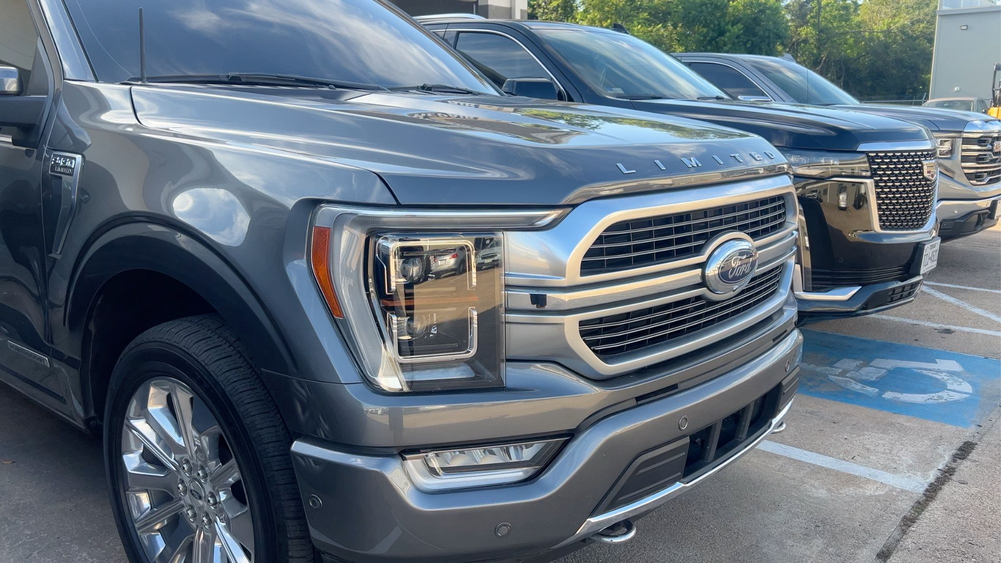 Customer vehicles restored after Houston hail damage — Pro PDR